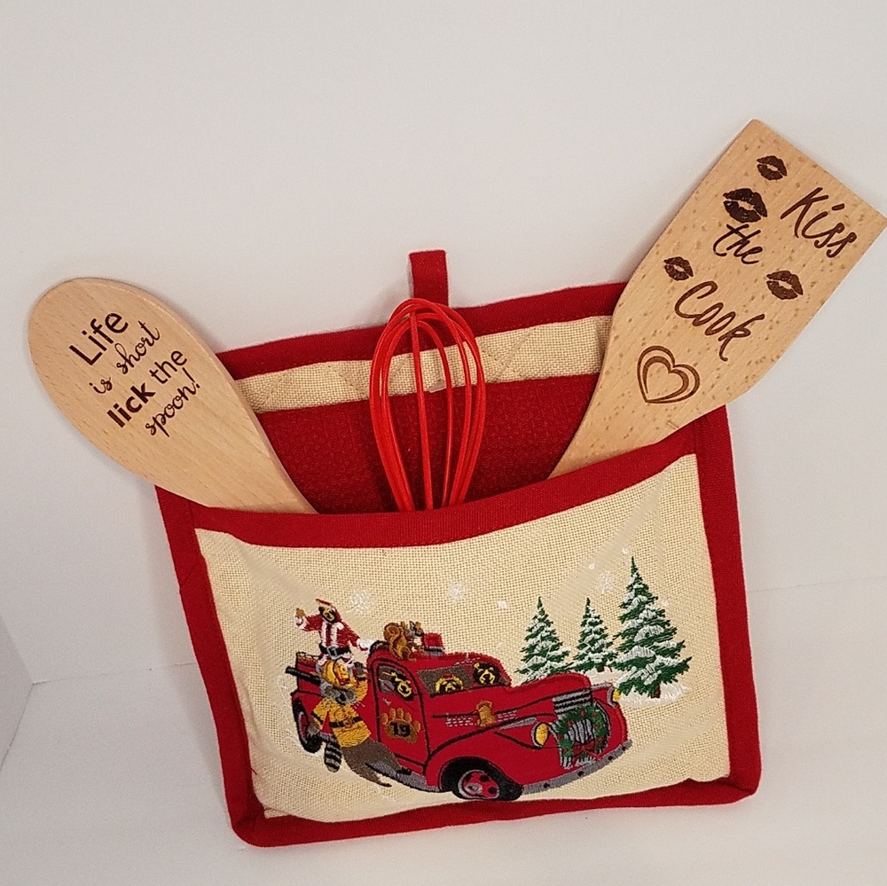 5 piece Baker's buddy pocket oven mitt set